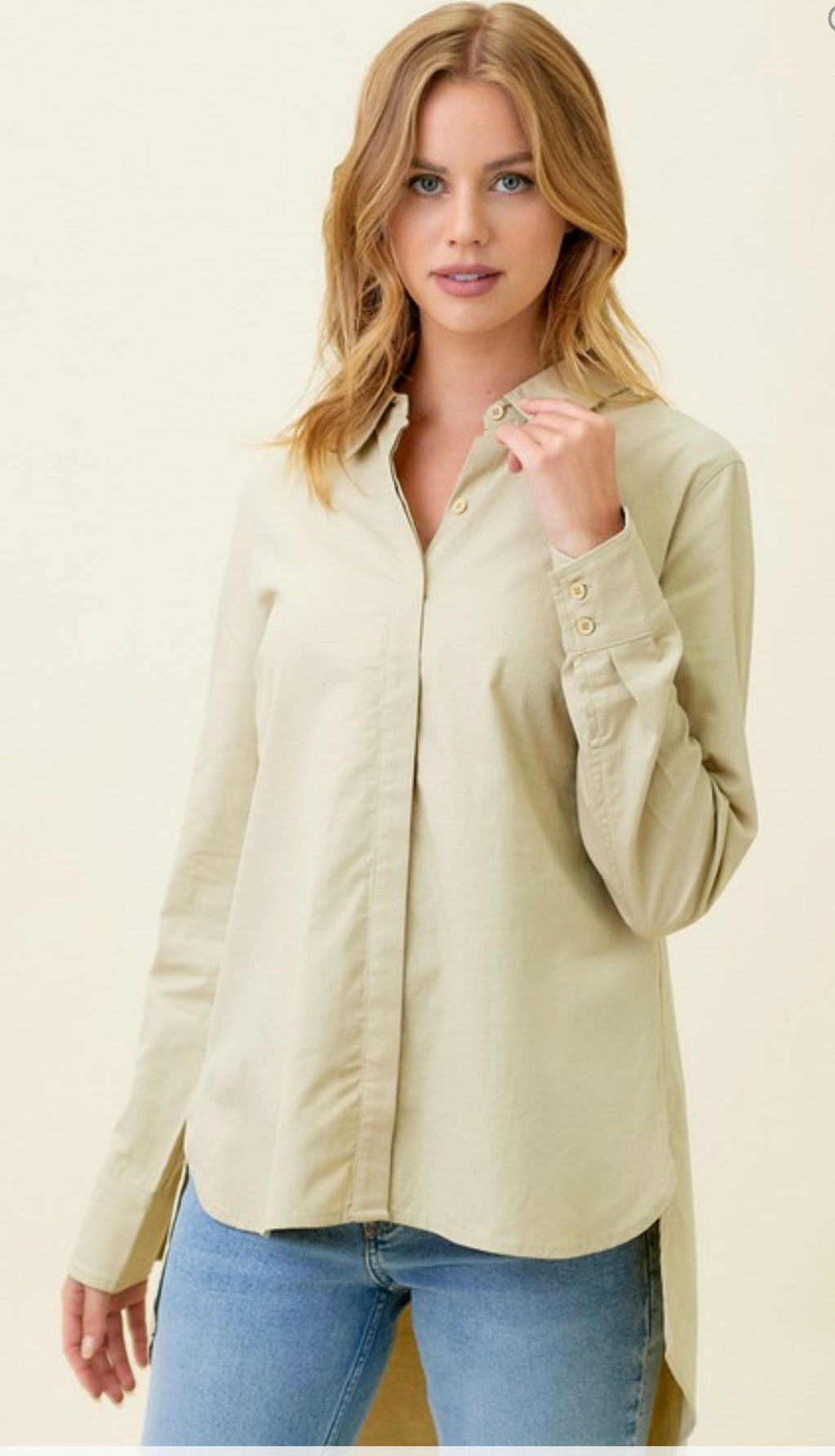 Off white Peplum Back Button Down Top