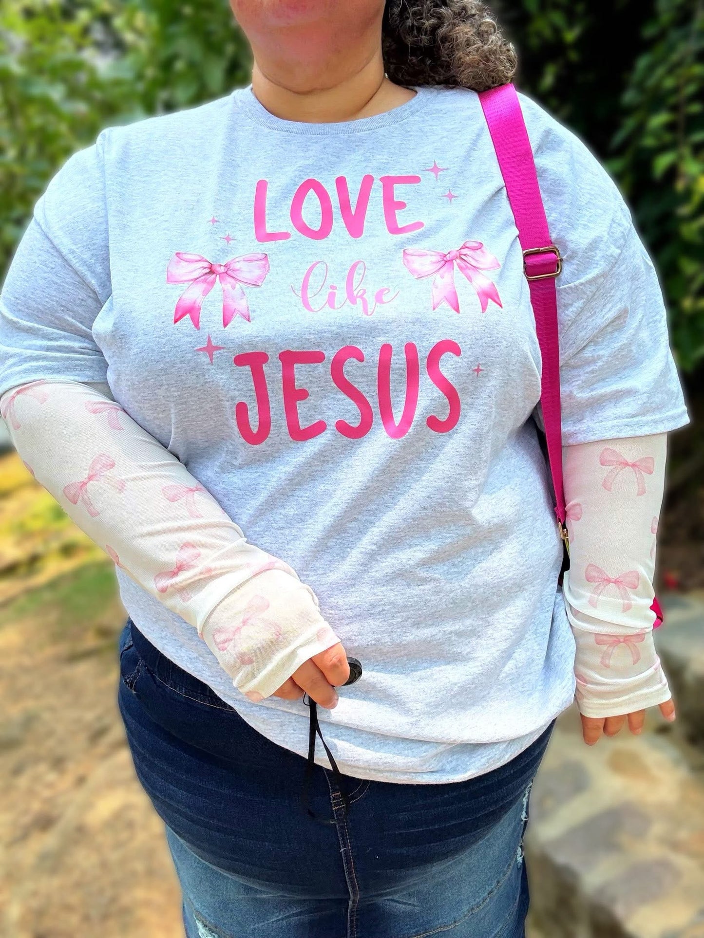 Love Like Jesus Tee