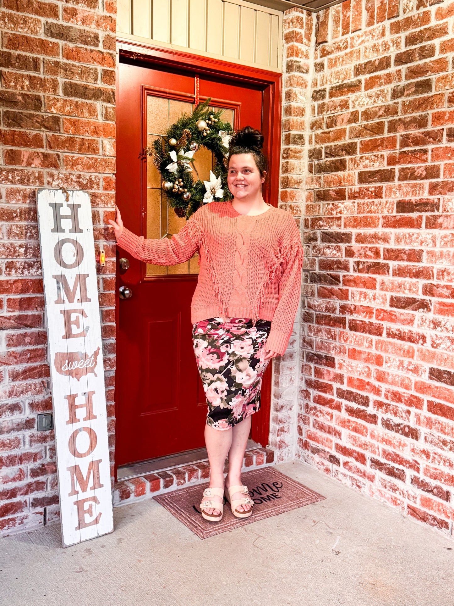 Long Sleeve Round Neck Fringe Knit
Sweater Top