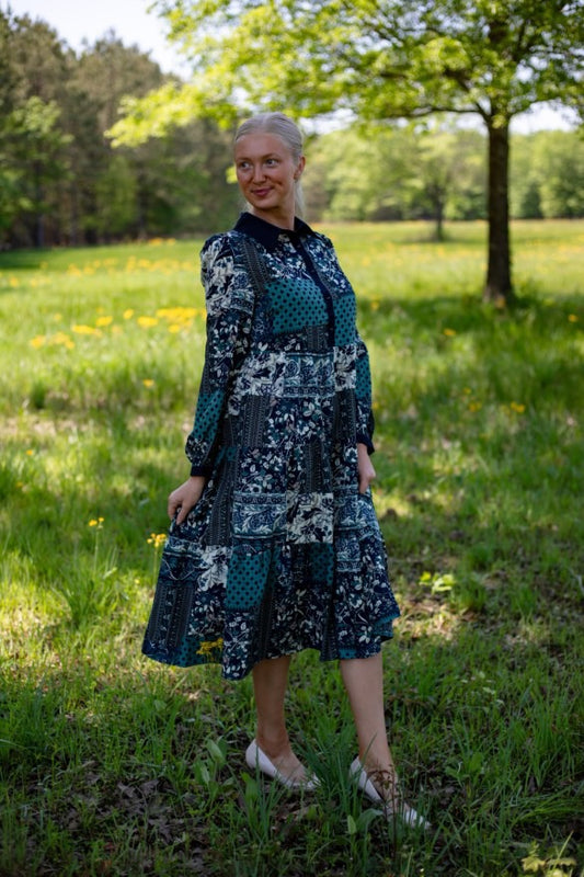 Sabrina•Green Quilted Pattern Maxi