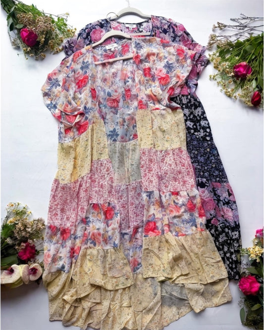Courtney• Mixed Floral Long Kimono